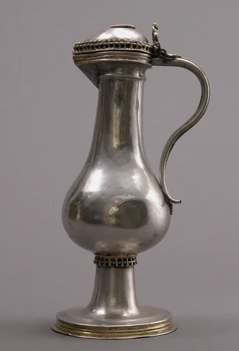 Cruet
