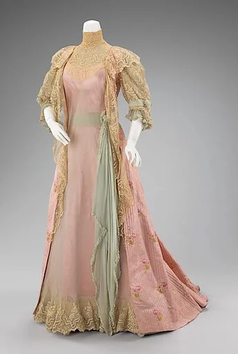 Tea gown