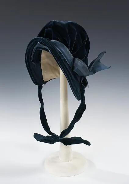 Bonnet — Redfern