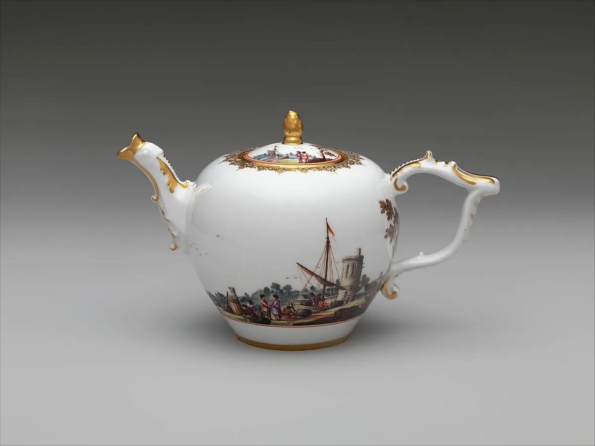 Teapot (part of a service) — Meissen Manufactory
