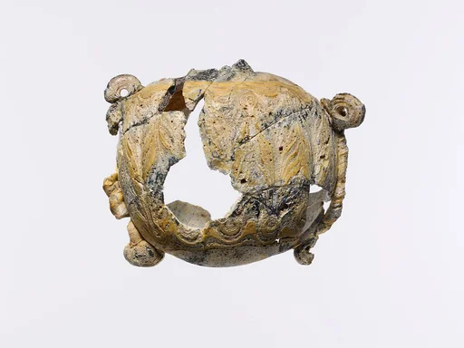 Glass lentoid aryballos (perfume bottle)