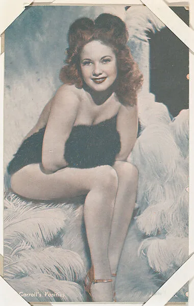 Earl Carroll's Vanities Pin-up (W423) — Unknown