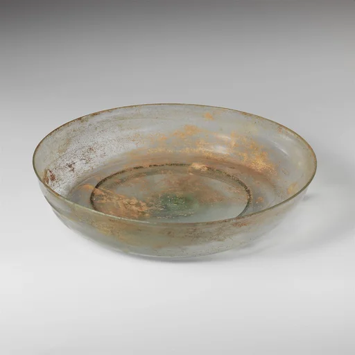 Glass dish