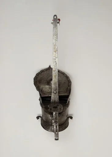 Hilt of a Gauntlet Sword
