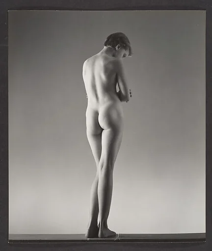 [Nude Young Girl Standing, Possibly Elizabeth Lynes]