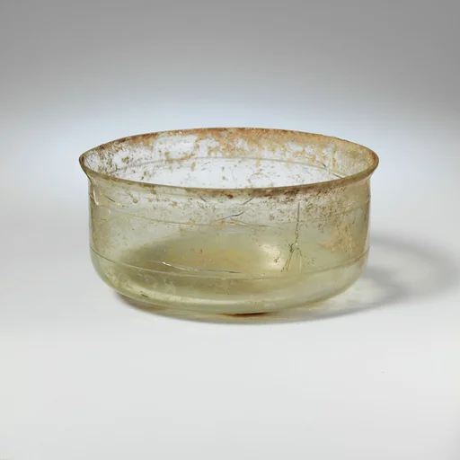 Glass bowl