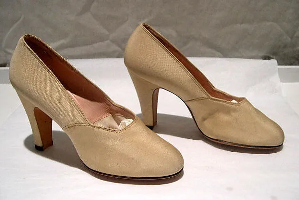 Shoes — Bonwit Teller & Co.