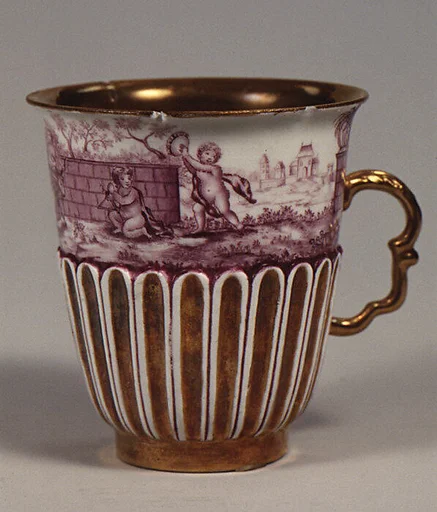 Cup