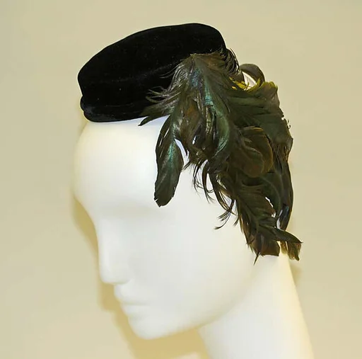 Pillbox hat
