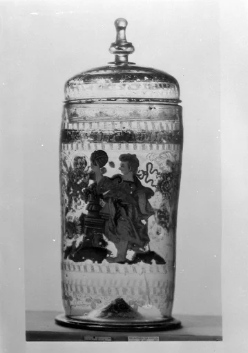 Beaker with cover (Humpen)