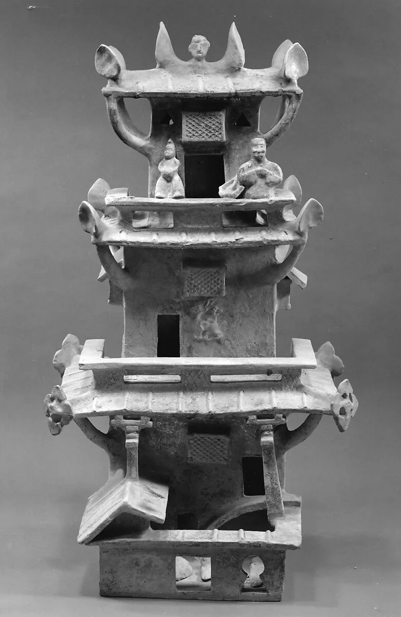 東漢 鉛綠釉陶明器建築模型(一組)|Multistoried Watchtower with Front Court — Unknown