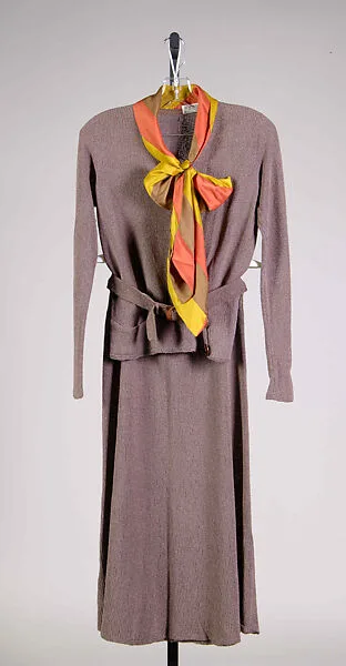 Suit — Unknown