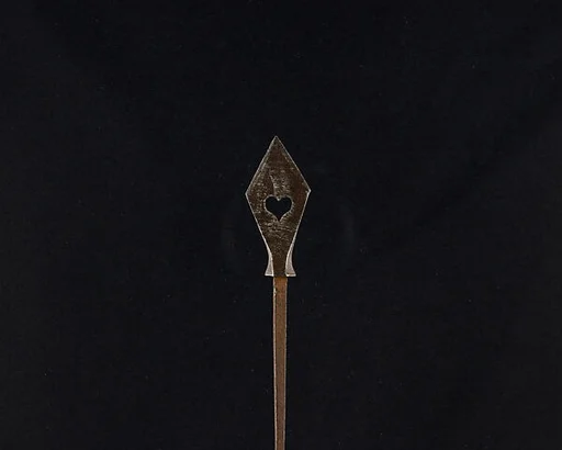 Arrowhead (<i>Yanone</i>)