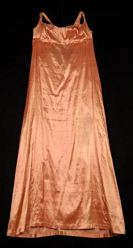 Underdress