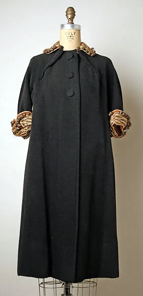 Coat — Pauline Trigère