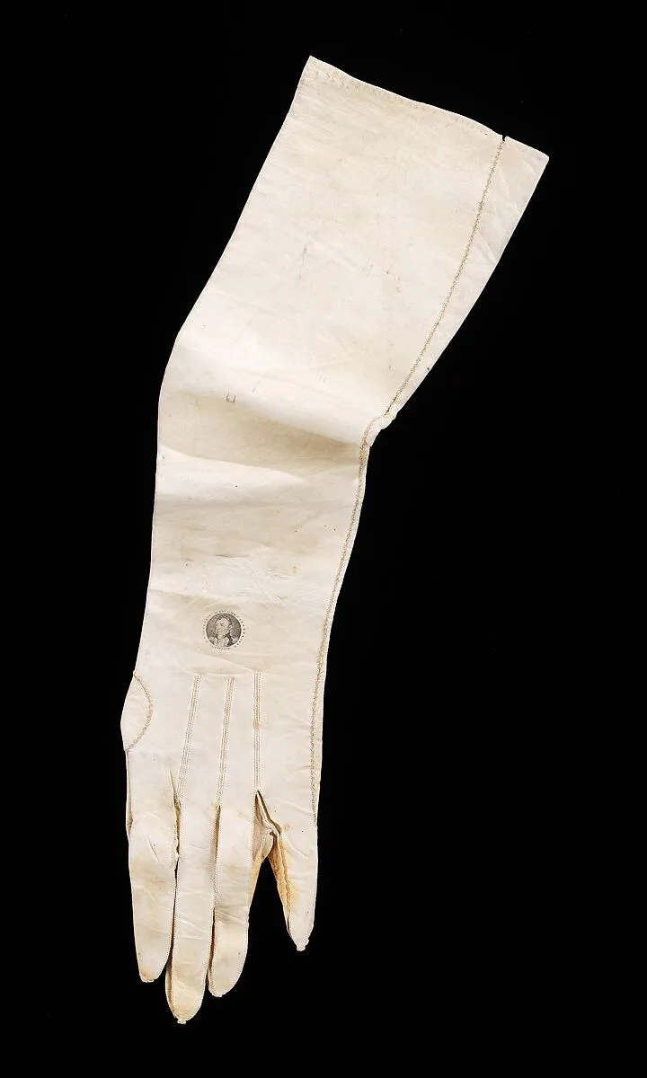 Gloves — Unknown