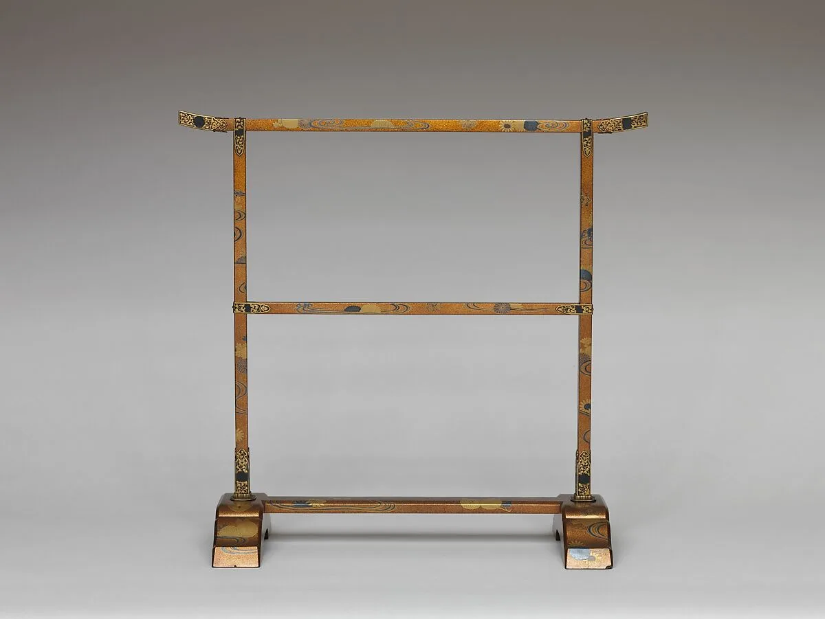 菊に流水模様手拭掛け|Hand-towel Rack (Tenugui kake) with Chrysanthemums and Meandering Stream — Unknown