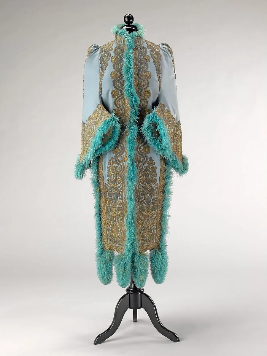 Mantle — Emile Pingat|Maison Pingat
