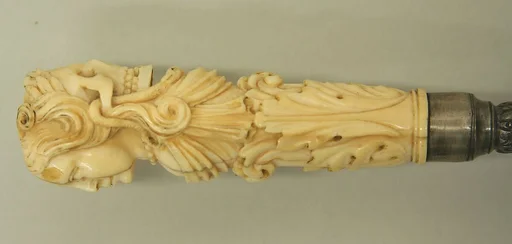 Knife