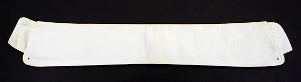 Collar — Unknown