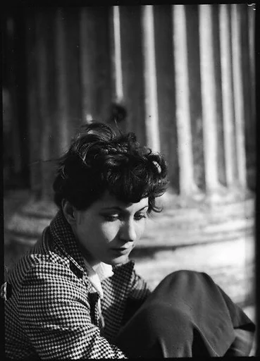 [Jane Ninas on the Balcony of Belle Grove Plantation, White Castle, Louisiana]