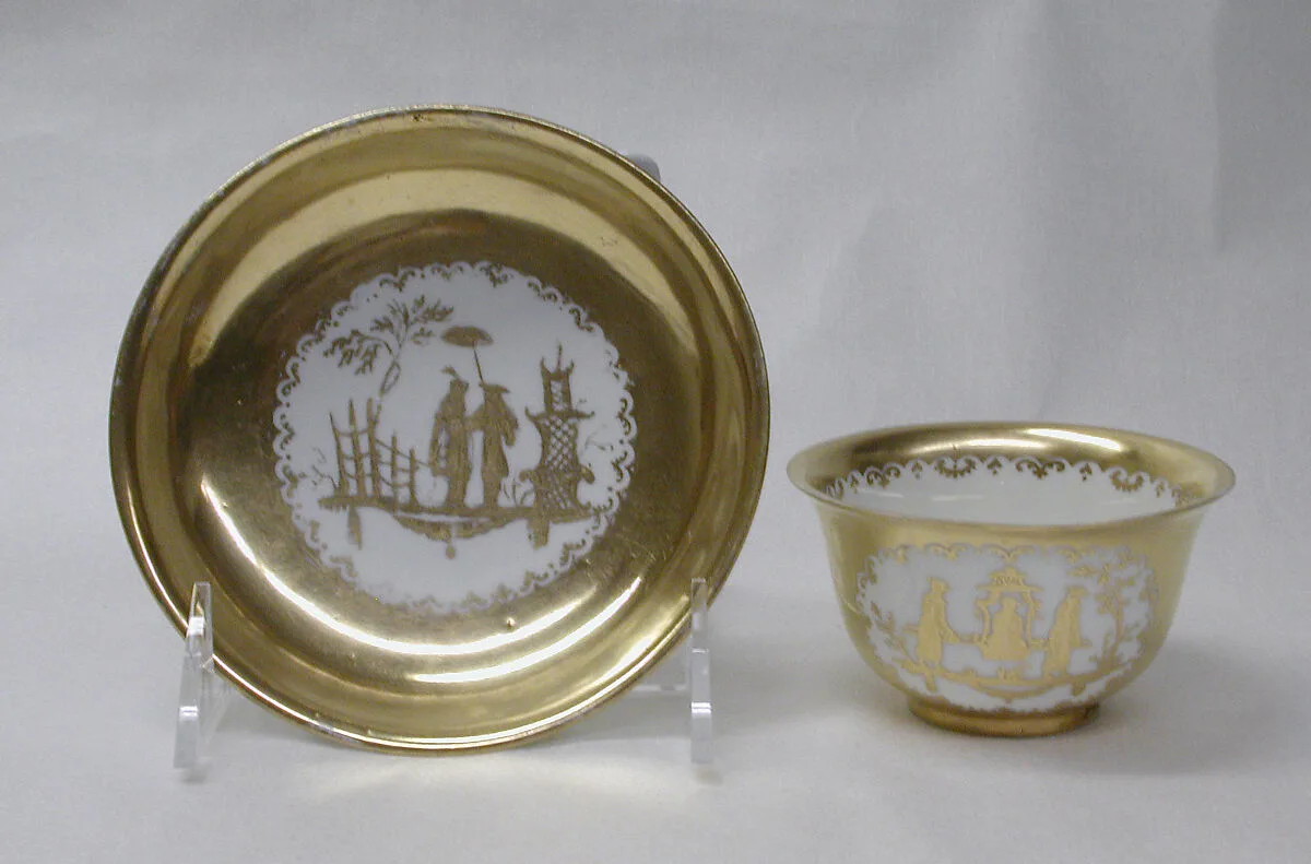 Cup and saucer — Meissen Manufactory|Bartholomäus Seuter