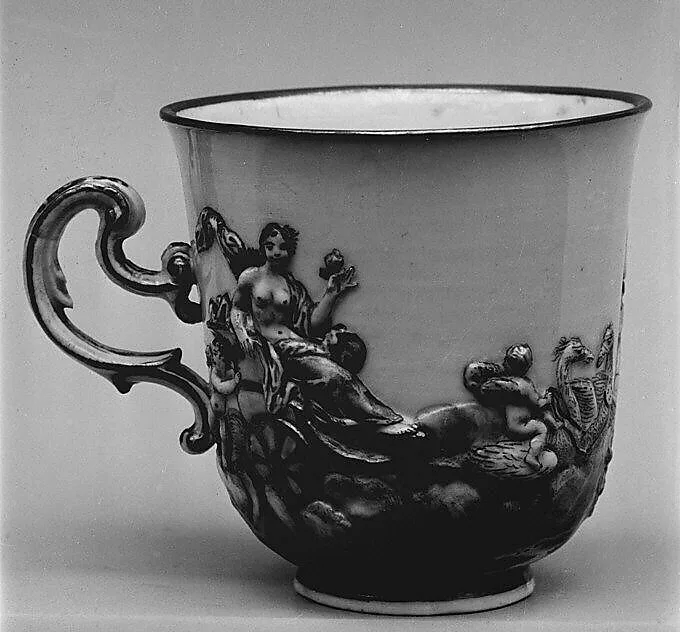Coffee cup (part of a service) — Doccia Porcelain Manufactory