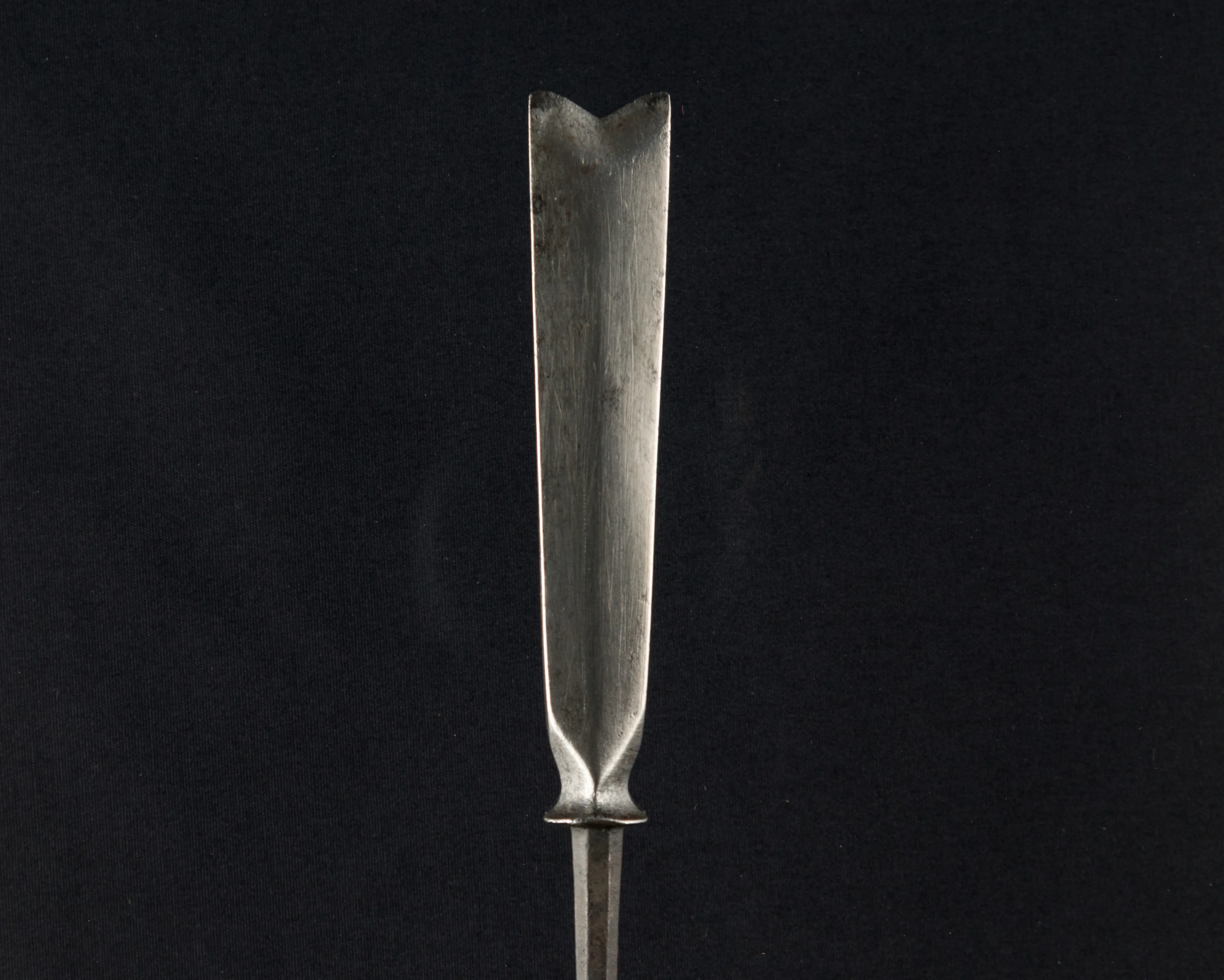 Arrowhead (<i>Yanone</i>) — Unknown