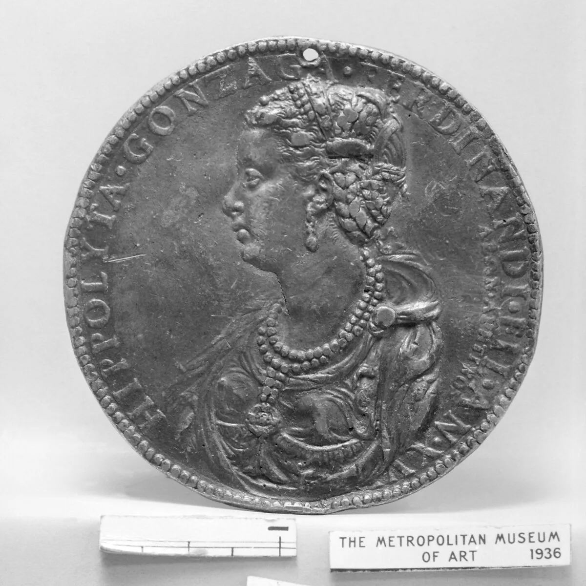 Ippolita di Ferdinando Gonzaga (1535–1563) — Leone Leoni