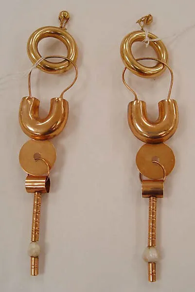 Clip earrings — Unknown