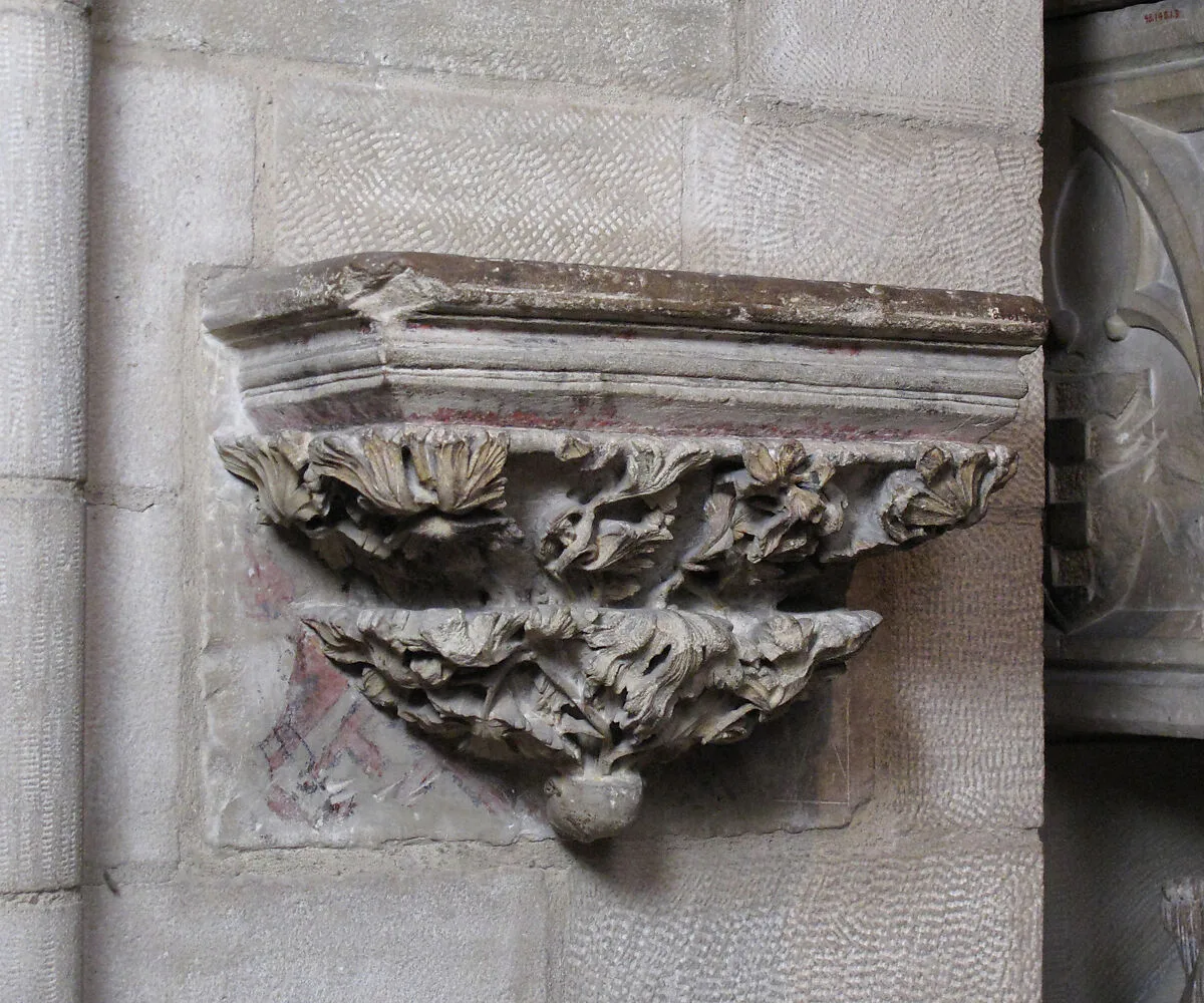 Corbel from the Double Sepulchral Monument of Don Àlvar Rodrigo de Cabrera, Count of Urgell and His Wife Cecília of Foix — Unknown