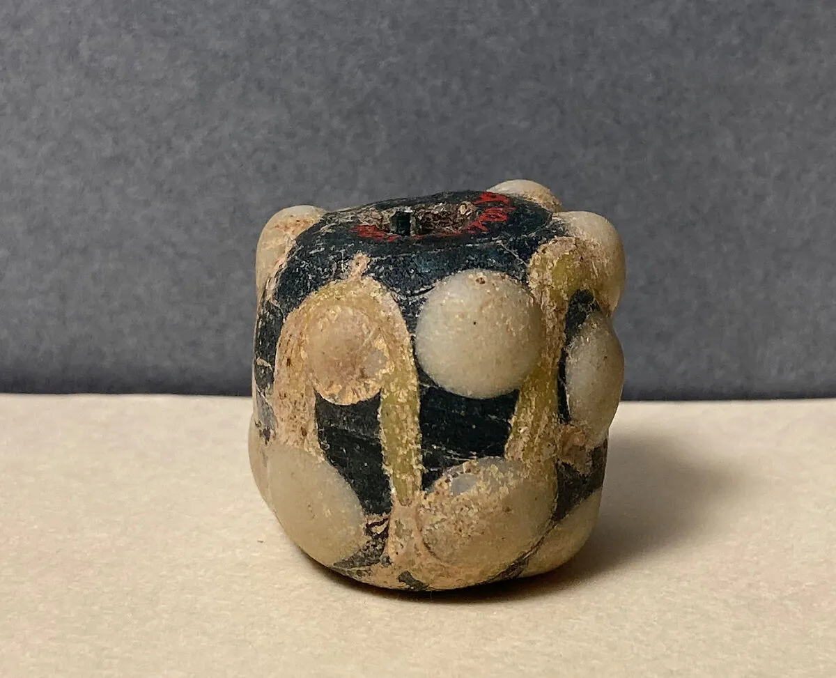 Beads — Unknown