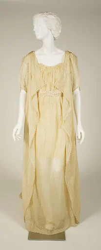 Tea gown
