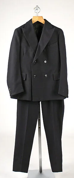 Suit — Unknown