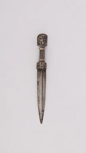Knife