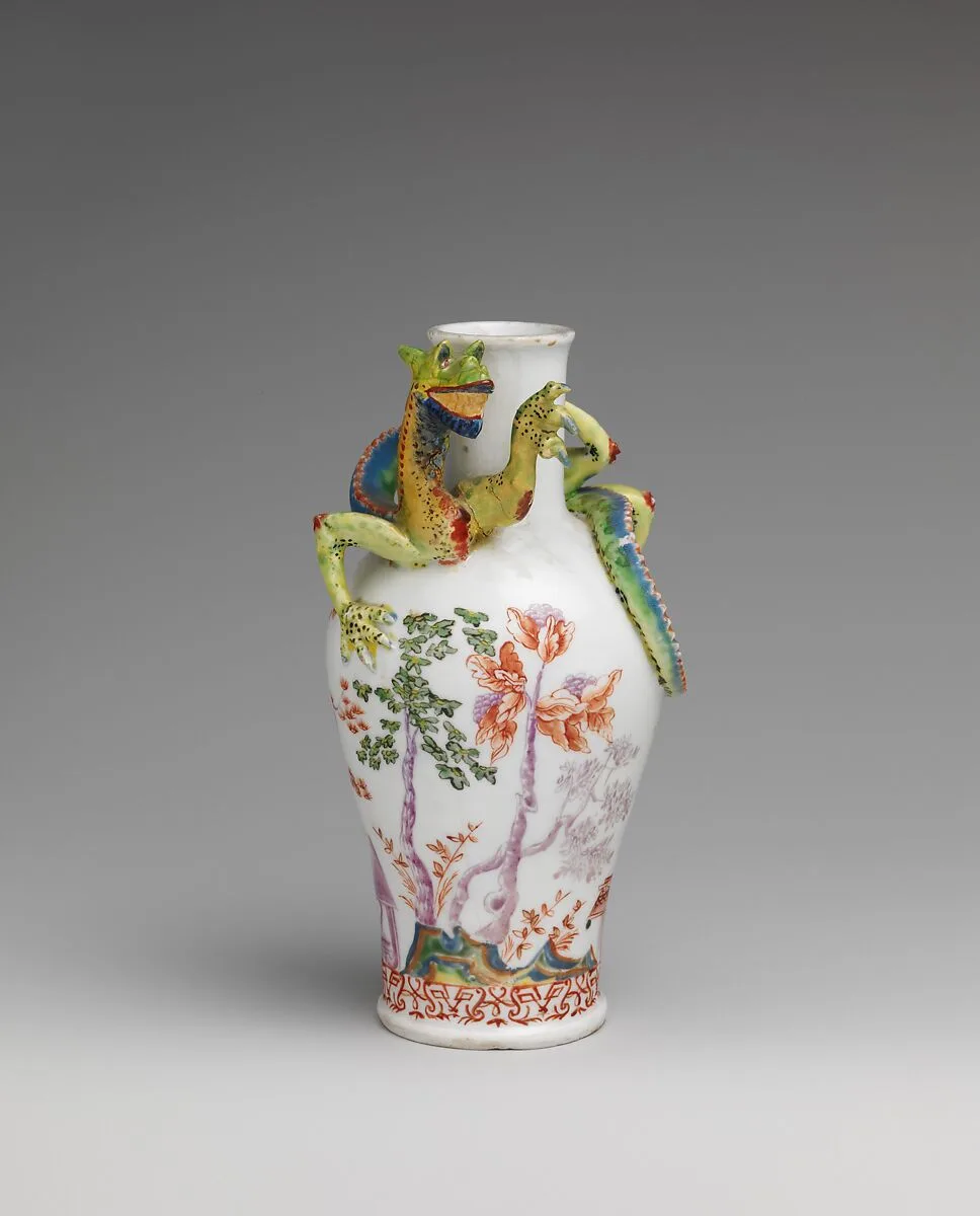 Vase (one of a pair) — Claudius Innocentius Du Paquier period|Vienna