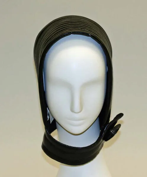 Hat — Pierre Cardin