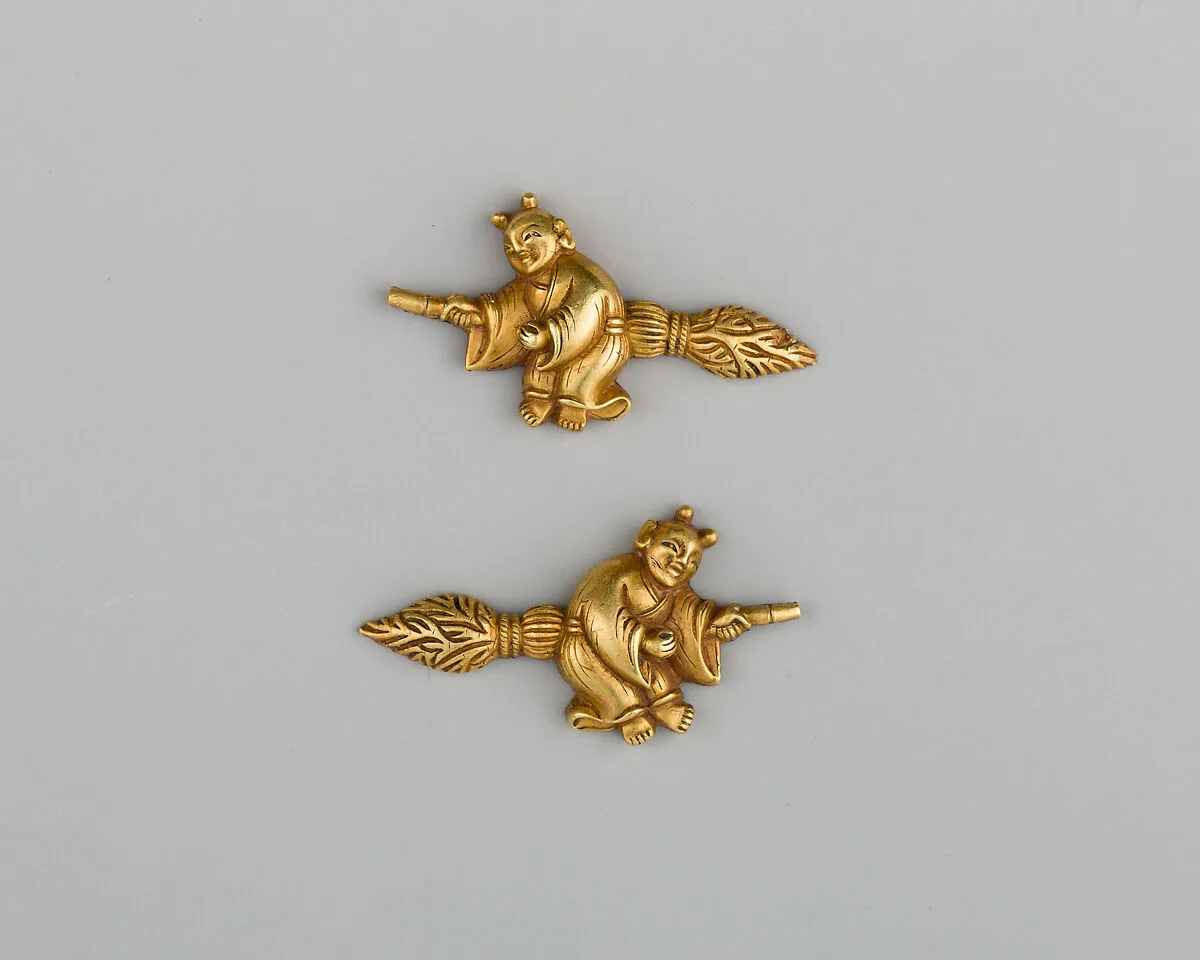 Pair of Sword-Grip Ornaments (Menuki) — Unknown