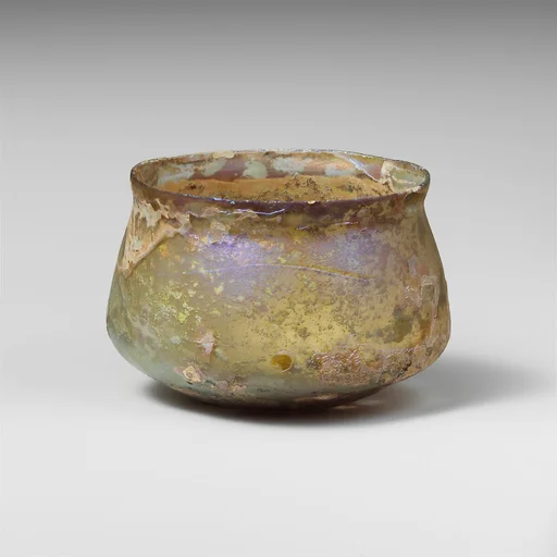 Glass cup