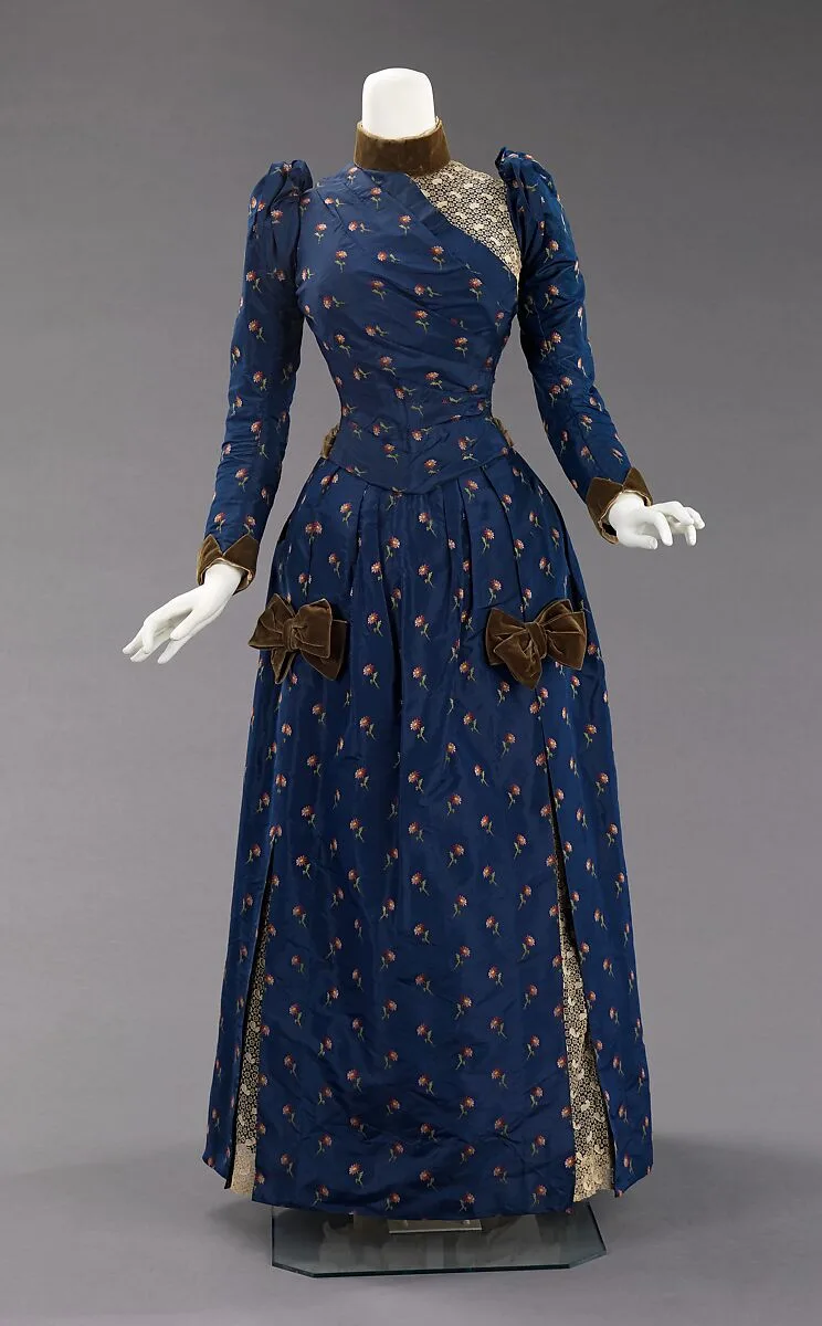 Afternoon dress — Unknown