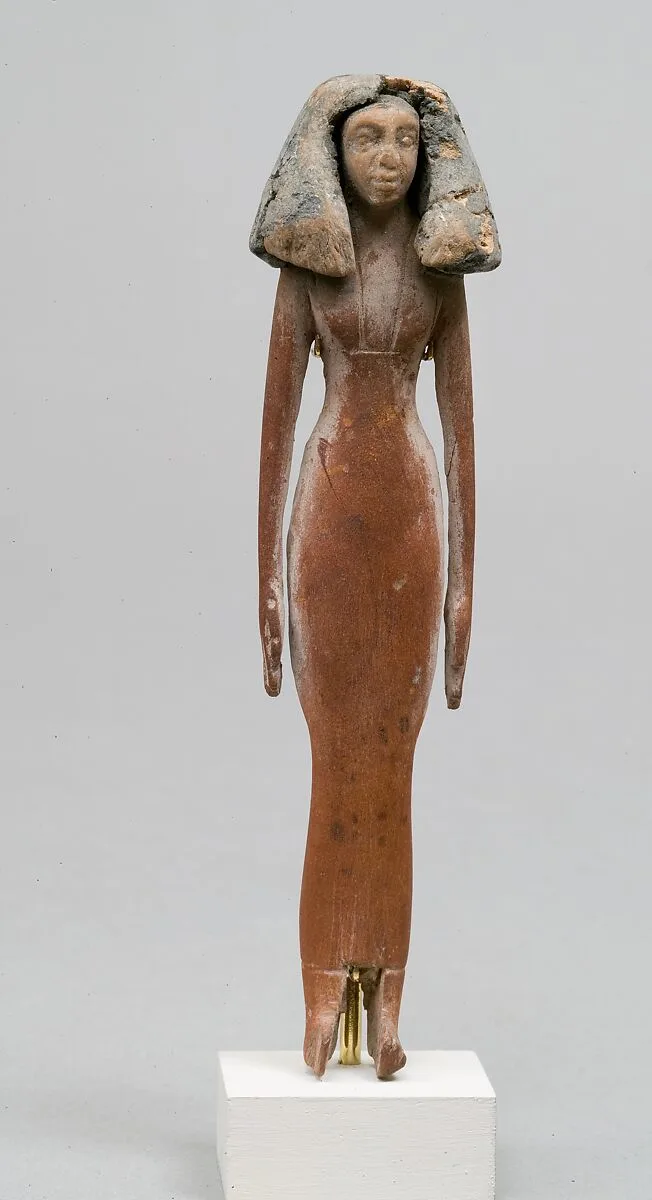 Statuette of woman — Unknown