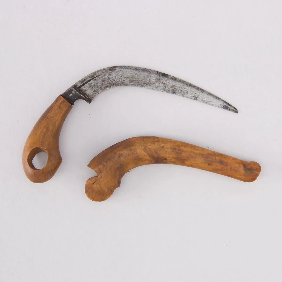 Knife (Korambi) with Sheath — Unknown