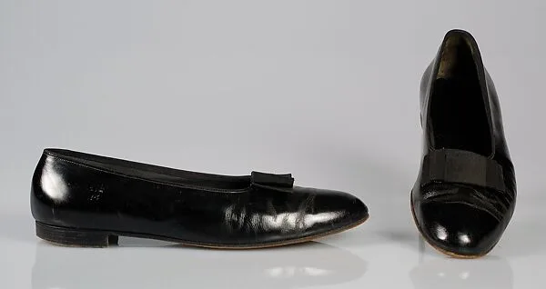 Evening pumps — Saks Fifth Avenue