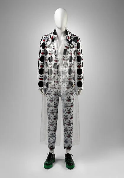 Ensemble — Rei Kawakubo|Comme des Garçons