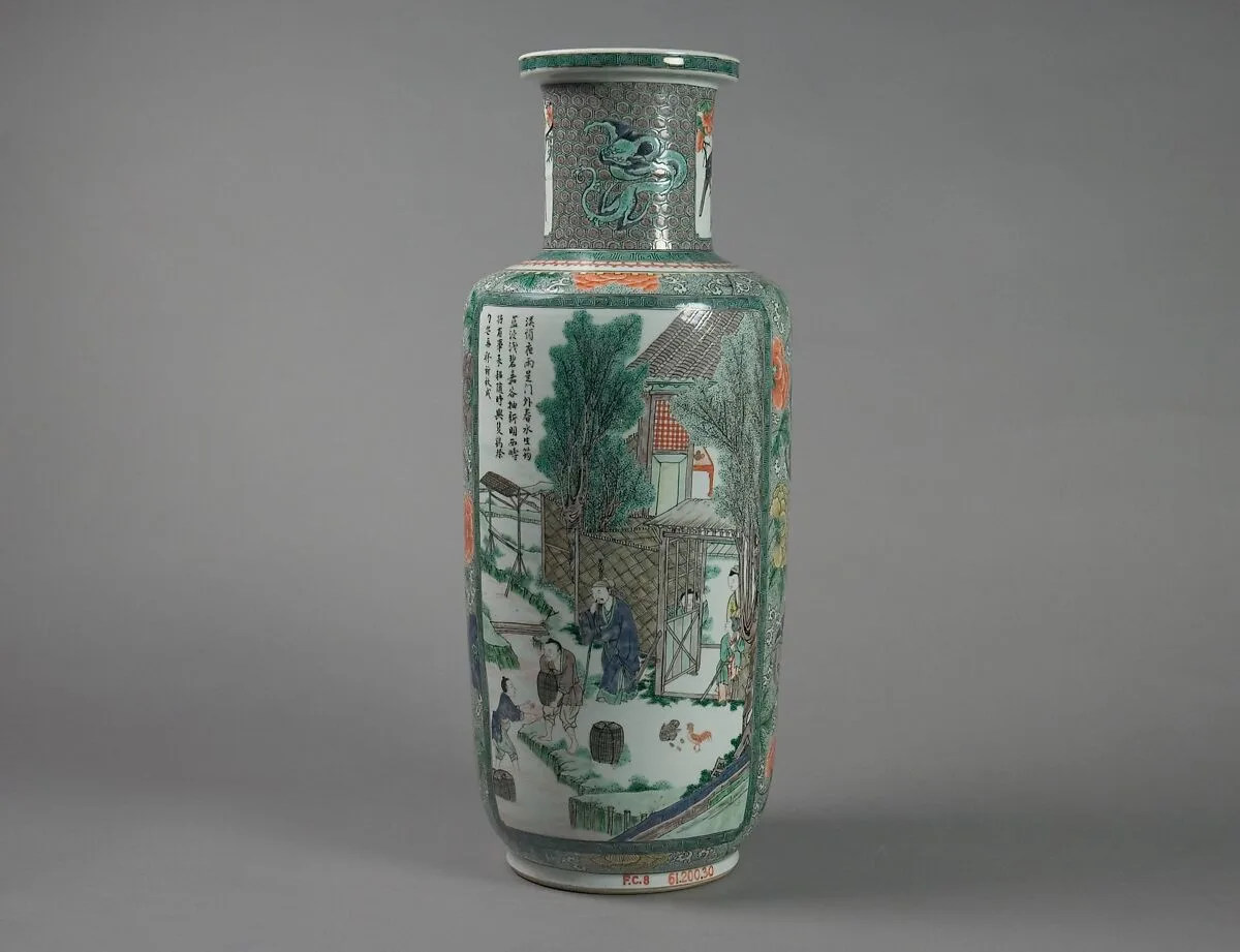 清康熙 景德鎮窯耕織圖瓶|Vase with scenes and poems from Farming and Weaving — Unknown