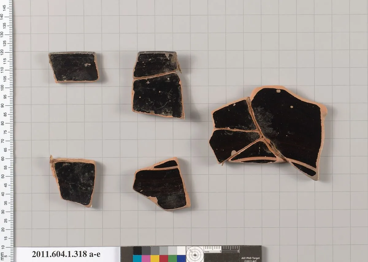 Terracotta fragments of a kylix (drinking cup) — Unknown