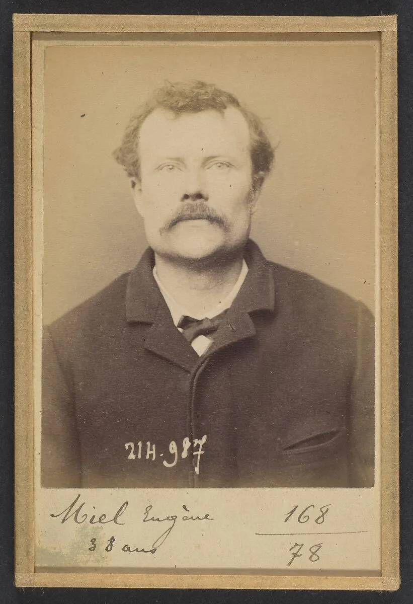 Miel. Eugène, Paul, Léon. 38 ans, né à Creil (Oise). Estampeur. Anarchiste. 2/3/94. — Alphonse Bertillon