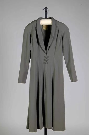 "Sarah Bernhardt"