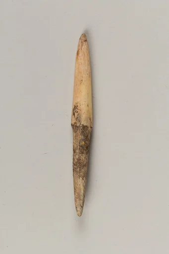 鏃|Arrowhead