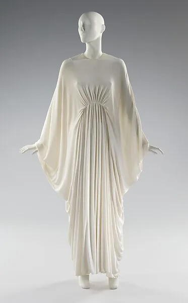 Evening dress — George Peter Stavropoulos